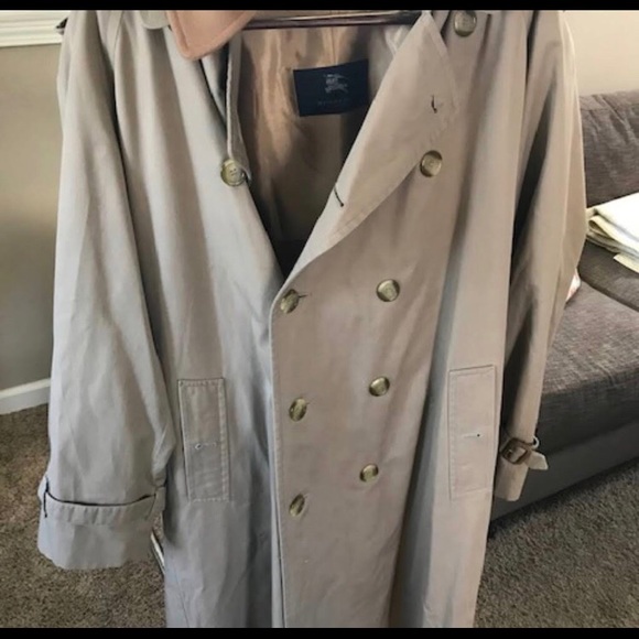 Vintage Burberry Trench Coat - Picture 3 of 6